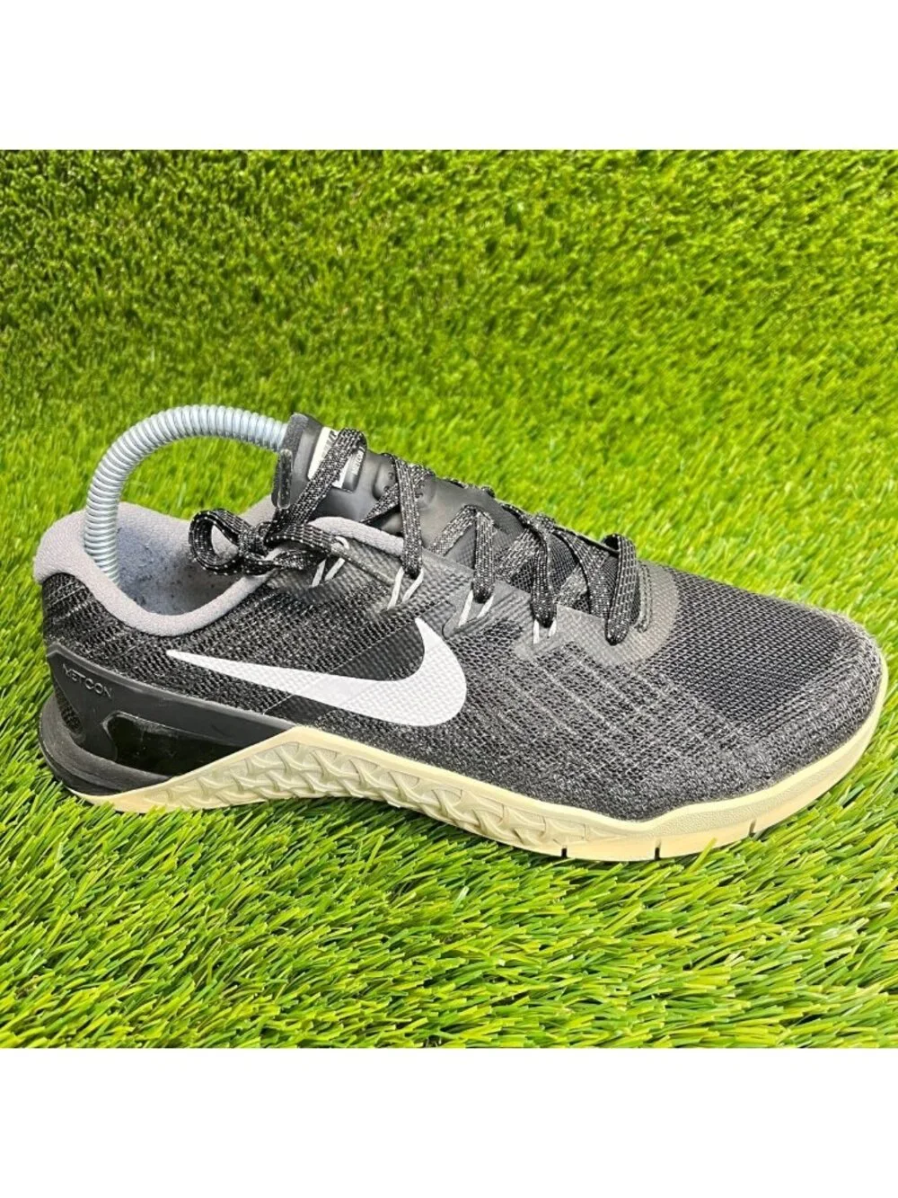 Nike Metcon 3 Womens Size 7.5 Black White Gray Walking Running Shoes Sneakers